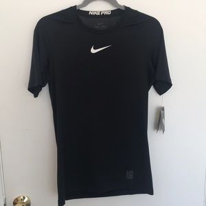 Nike Pro T-shirt
